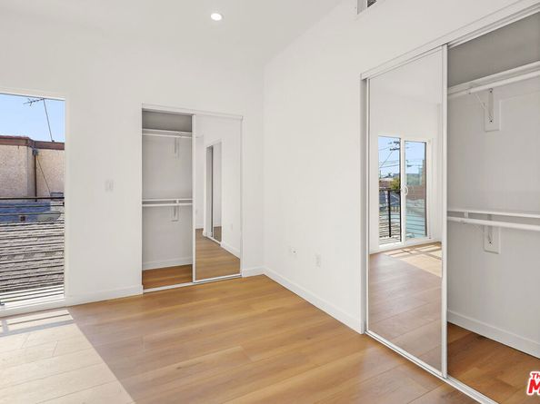 1733 S New Hampshire Avenue, Los Angeles CA 90006