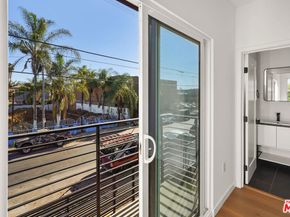 1733 S New Hampshire Avenue, Los Angeles CA 90006