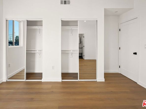 1733 S New Hampshire Avenue, Los Angeles CA 90006