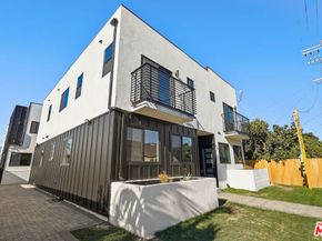 1733 S New Hampshire Avenue, Los Angeles CA 90006