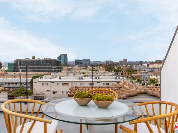 11337 Pearl Street, Los Angeles CA 90064
