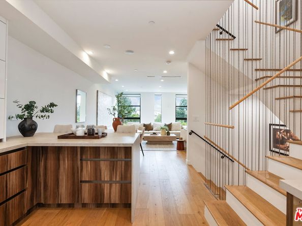 11337 Pearl Street, Los Angeles CA 90064