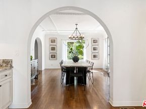 956 S Longwood Avenue, Los Angeles CA 90019