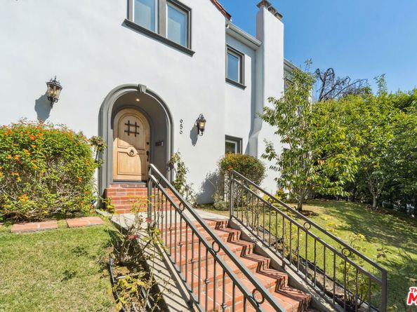 956 S Longwood Avenue, Los Angeles CA 90019