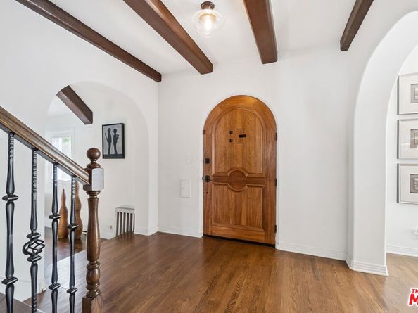 956 S Longwood Avenue, Los Angeles CA 90019