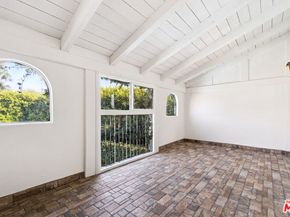 956 S Longwood Avenue, Los Angeles CA 90019