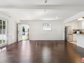 956 S Longwood Avenue, Los Angeles CA 90019