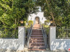956 S Longwood Avenue, Los Angeles CA 90019