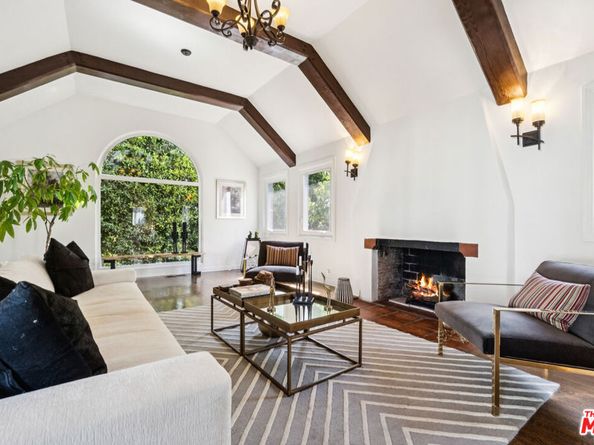 956 S Longwood Avenue, Los Angeles CA 90019