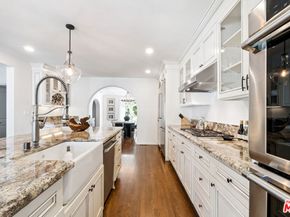 956 S Longwood Avenue, Los Angeles CA 90019
