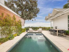 2427 Solar Drive, Los Angeles CA 90046