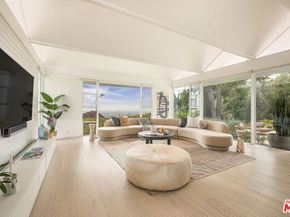 2427 Solar Drive, Los Angeles CA 90046