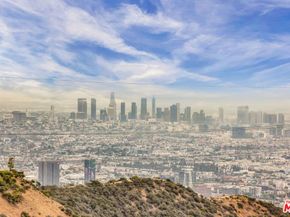 2427 Solar Drive, Los Angeles CA 90046