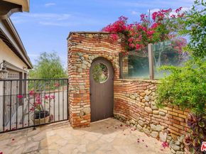 22252 W ALTA Drive, Topanga CA 90290