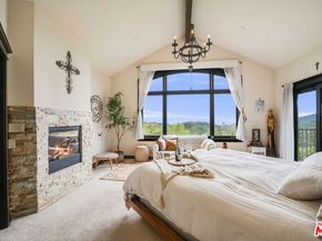 22252 W ALTA Drive, Topanga CA 90290