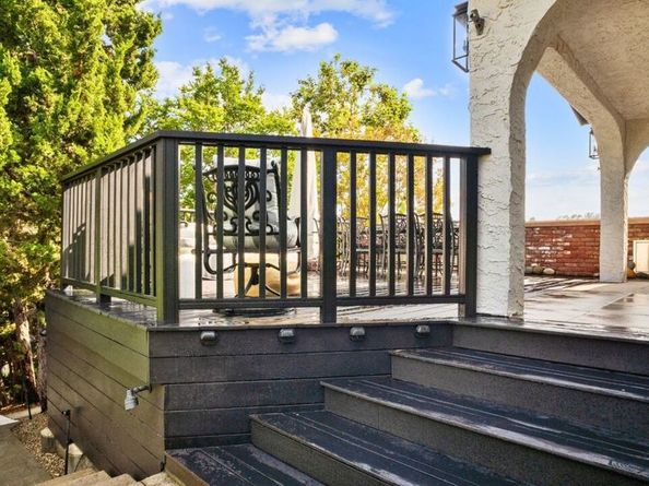 6155 Poppy Peak Drive, Los Angeles CA 90042