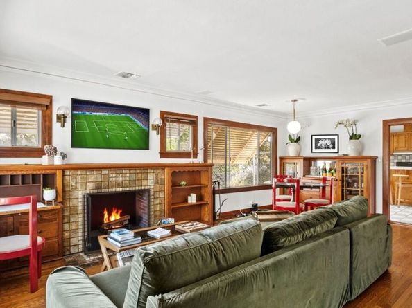 6155 Poppy Peak Drive, Los Angeles CA 90042