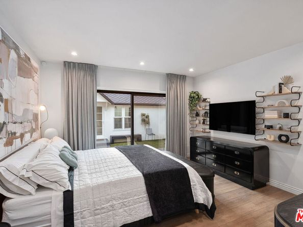 805 S Ogden Drive, Los Angeles CA 90036