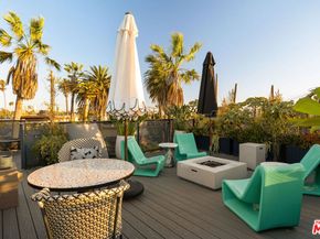 407 Rialto Avenue, Venice CA 90291