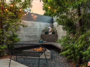 407 Rialto Avenue, Venice CA 90291