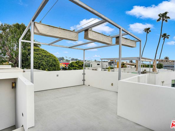 125 Pacific Street 8, Santa Monica CA 90405