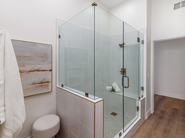 9368 Babauta Rd 93, San Diego CA 92129