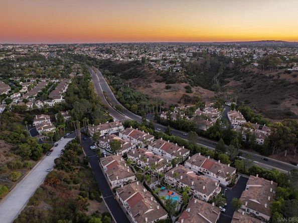 9368 Babauta Rd 93, San Diego CA 92129