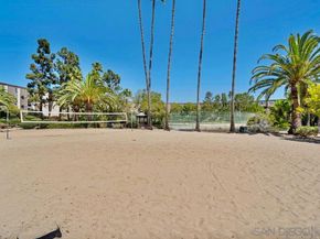 3050 Rue Dorleans 101, San Diego CA 92110