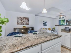 3050 Rue Dorleans 101, San Diego CA 92110