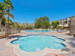 3050 Rue Dorleans 101, San Diego CA 92110