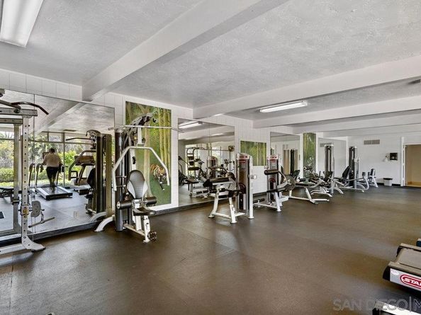 3050 Rue Dorleans 101, San Diego CA 92110