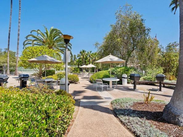 3050 Rue Dorleans 101, San Diego CA 92110
