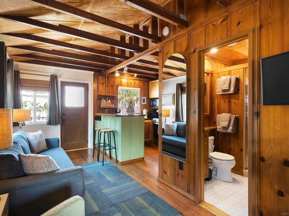 5123 Lotus St, San Diego CA 92107