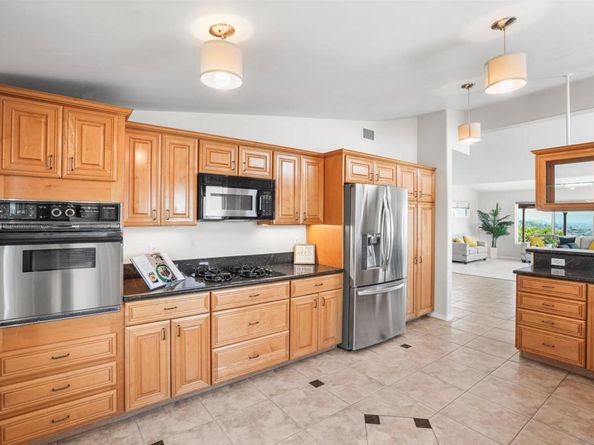 3539 Mount Laurence Dr, San Diego CA 92117