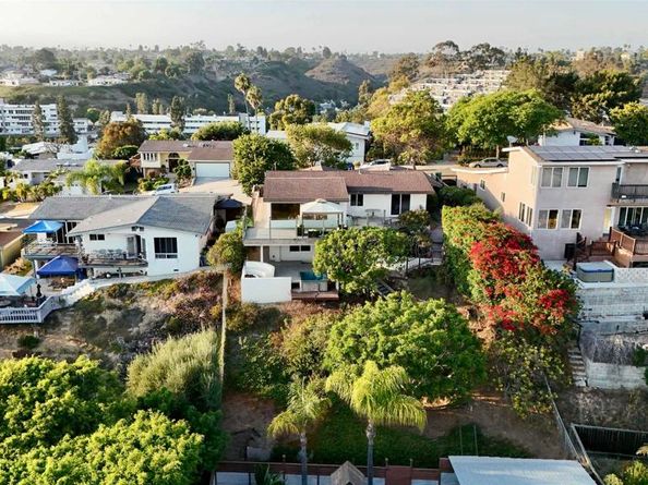 3539 Mount Laurence Dr, San Diego CA 92117