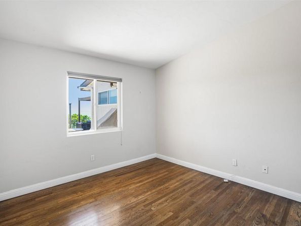 3539 Mount Laurence Dr, San Diego CA 92117