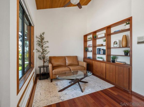 2057 Hidden Crest Dr, El Cajon CA 92019