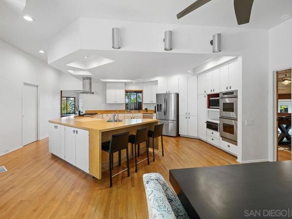 2057 Hidden Crest Dr, El Cajon CA 92019