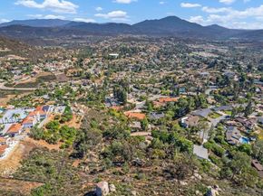 2057 Hidden Crest Dr, El Cajon CA 92019