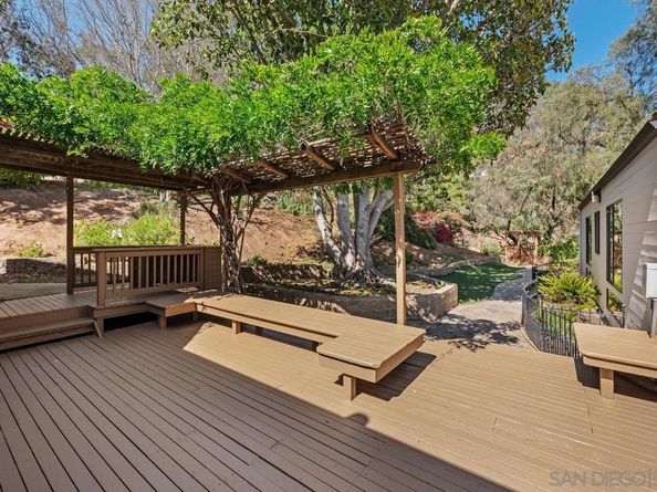 2057 Hidden Crest Dr, El Cajon CA 92019