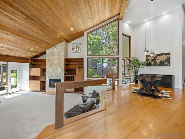 2057 Hidden Crest Dr, El Cajon CA 92019