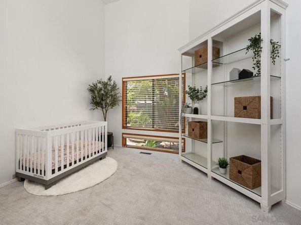 2057 Hidden Crest Dr, El Cajon CA 92019