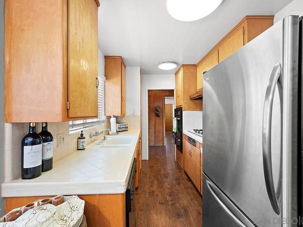 4310 Resmar Rd., La Mesa CA 91941