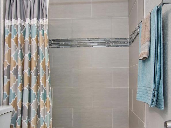 4494 Mentone St. 6, San Diego CA 92107