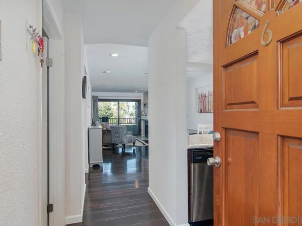 4494 Mentone St. 6, San Diego CA 92107