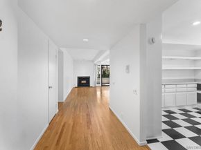 2533 Navarra Dr 2A, Carlsbad CA 92009