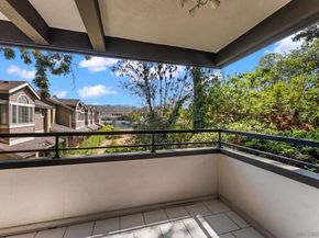 2533 Navarra Dr 2A, Carlsbad CA 92009