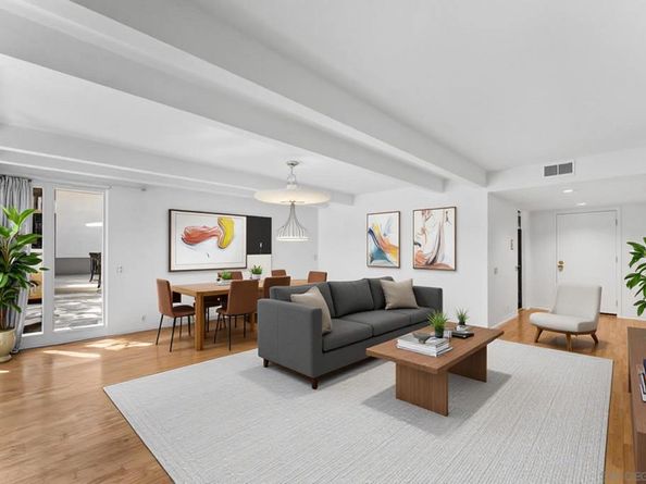 2533 Navarra Dr 2A, Carlsbad CA 92009