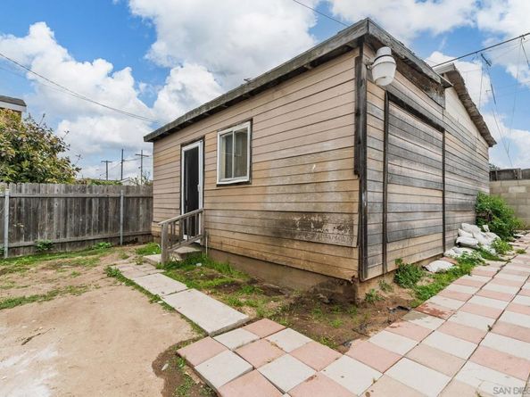 2925 Franklin Ave, San Diego CA 92113