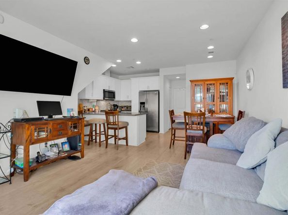 5515 San Roberto, San Diego CA 92154